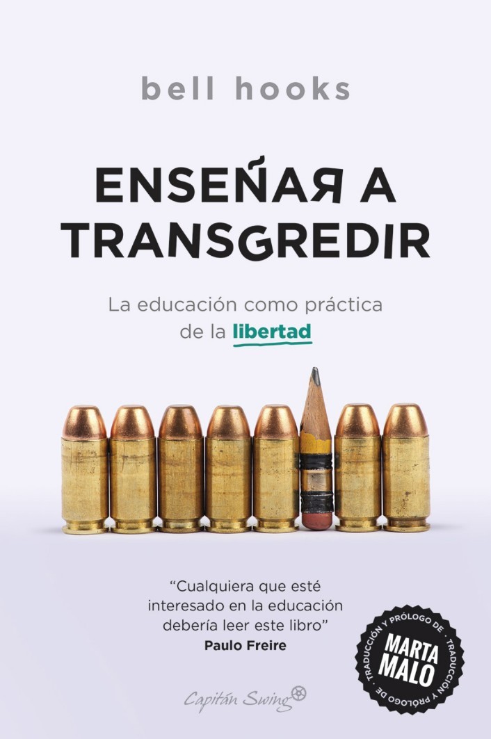 Bell Hooks: Enseñar a transgredir (Paperback, Español language, Capitán Swing)